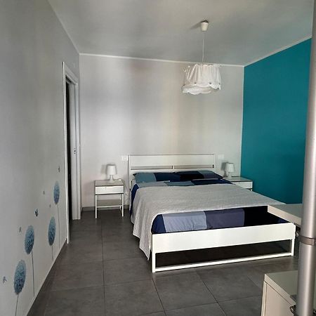 Apartamento Nido Santa Chiara Turín Exterior foto